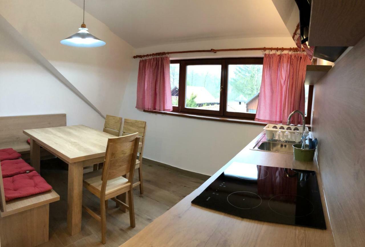 Apartments Kamp Podgrad Vransko Extérieur photo